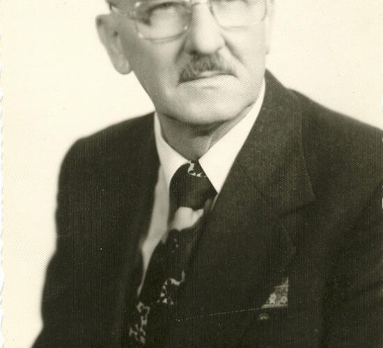 Aleksander Dyżewski (1914-1994) - dyrektor ZPS Karolina w Jaworzynie Śląskiej