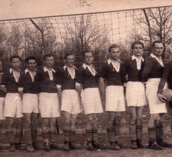 Drużyna piłkarska KS Budowlani Jaworzyna Śląska - lata 40.