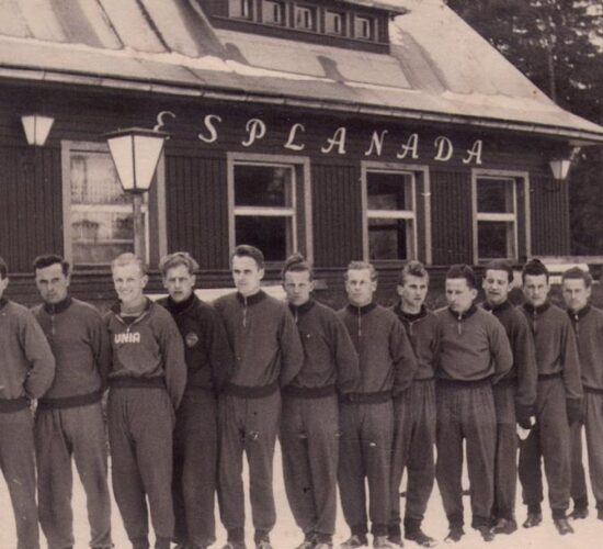 Drużyna Klubu Sportowego Unii Jaworzyna Śląska, 1954 r